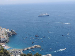 Un Nido Su Amalfi